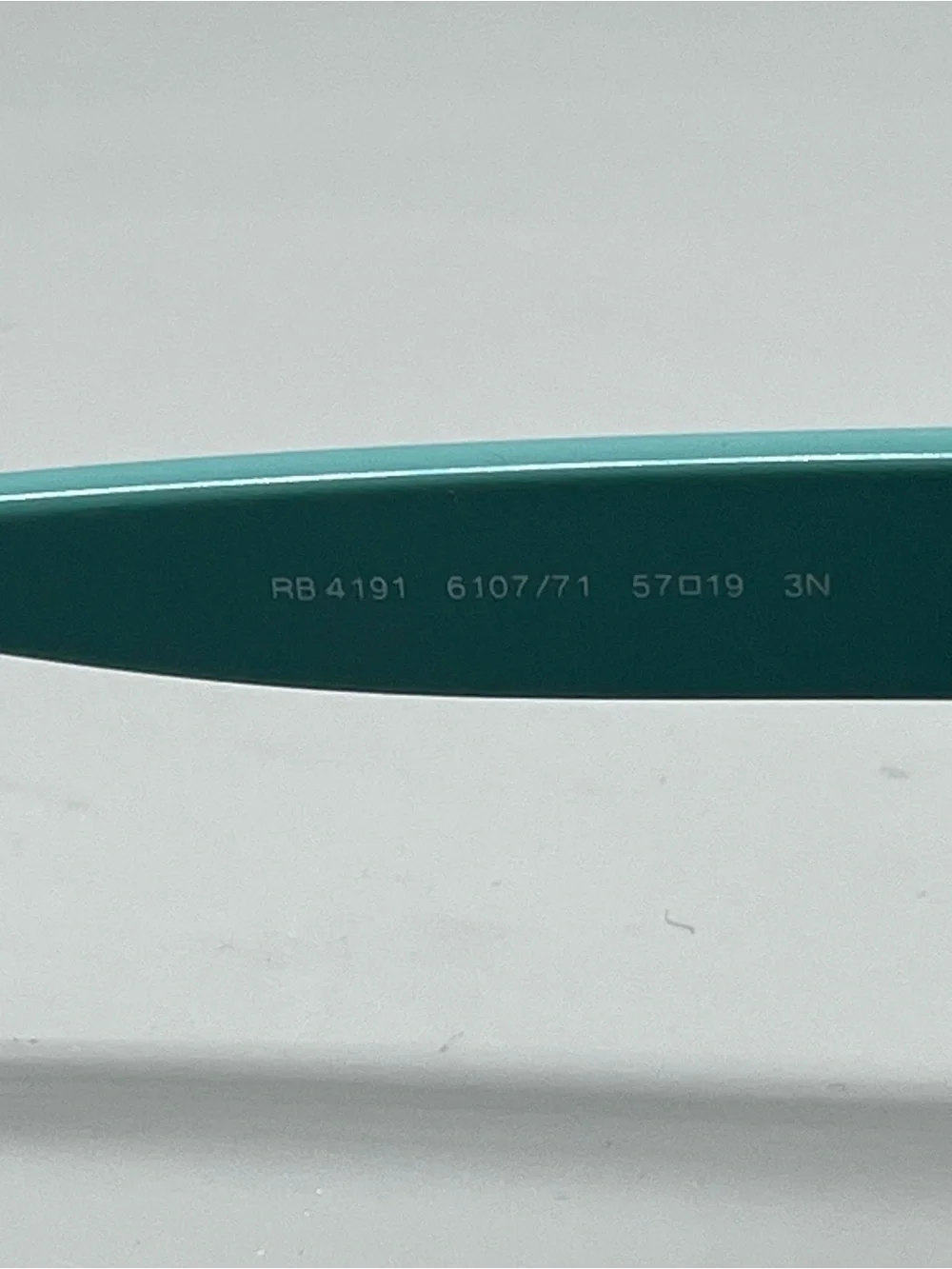 Ray-Ban stylish ray